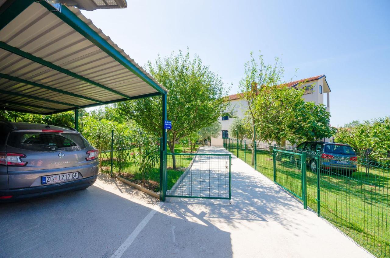 Apartments Dragutin Medulin Exterior foto